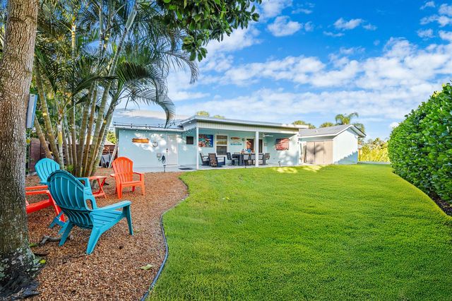 9165 SE Yacht Club Circle, Hobe Sound, FL 33455