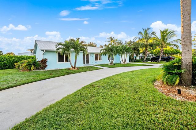 9165 SE Yacht Club Circle, Hobe Sound, FL 33455