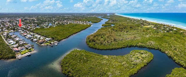9165 SE Yacht Club Circle, Hobe Sound, FL 33455