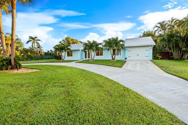 9165 SE Yacht Club Circle, Hobe Sound, FL 33455
