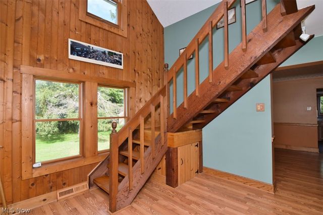 3795 Irving Park Avenue, Woodmere, OH 44122