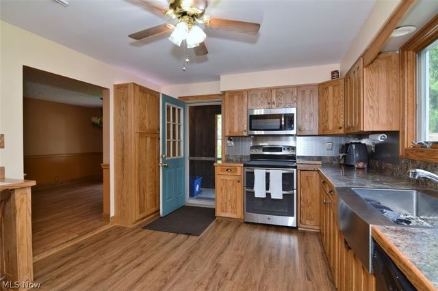 3795 Irving Park Avenue, Woodmere, OH 44122