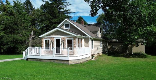 3795 Irving Park Avenue, Woodmere, OH 44122