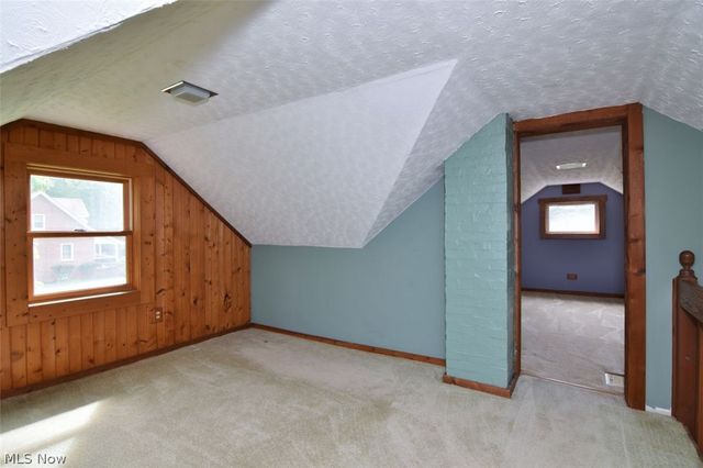 3795 Irving Park Avenue, Woodmere, OH 44122