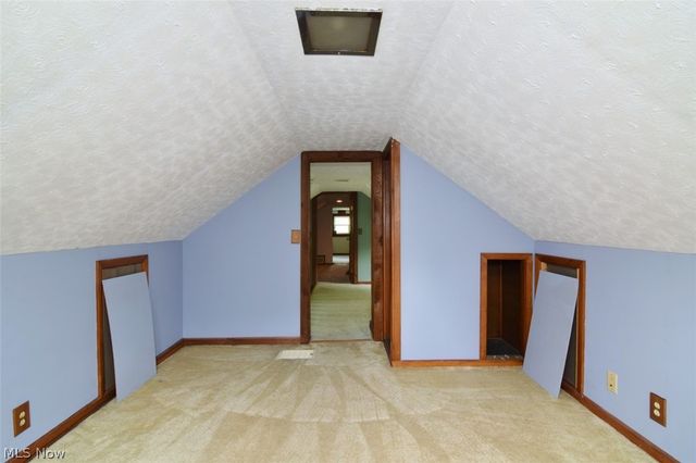 3795 Irving Park Avenue, Woodmere, OH 44122