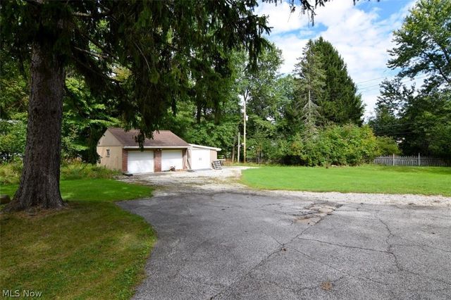 3795 Irving Park Avenue, Woodmere, OH 44122
