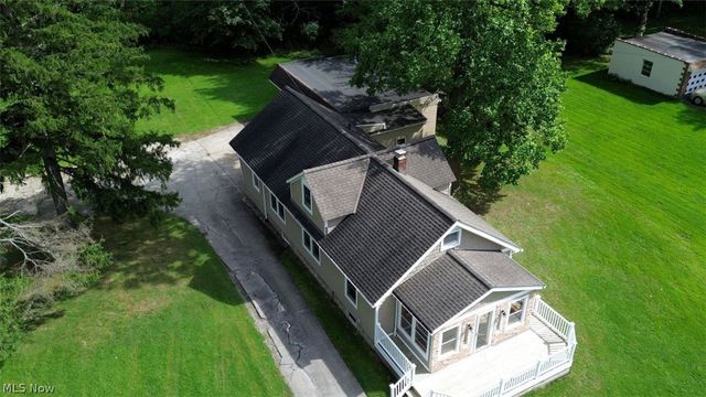 3795 Irving Park Avenue, Woodmere, OH 44122