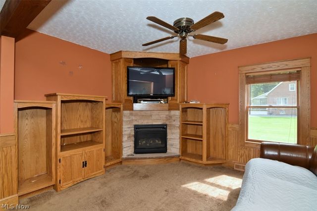 3795 Irving Park Avenue, Woodmere, OH 44122