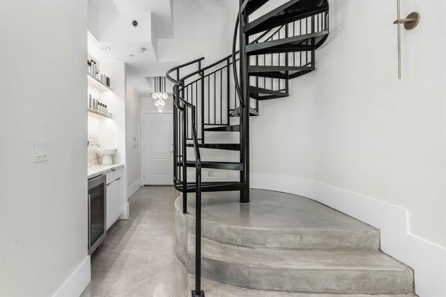 801 S Olive Avenue 112, West Palm Beach, FL 33401