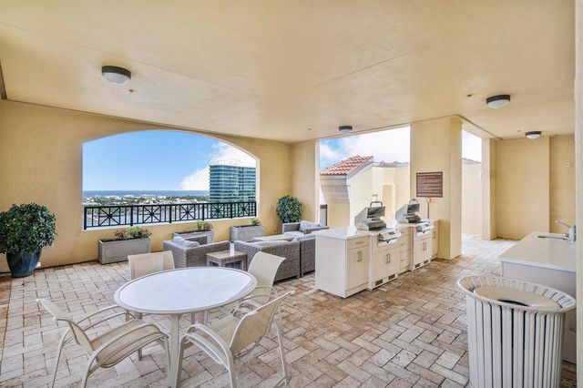 801 S Olive Avenue 112, West Palm Beach, FL 33401