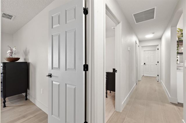 20 EASTWOOD DRIVE, Palm Coast, FL 32164