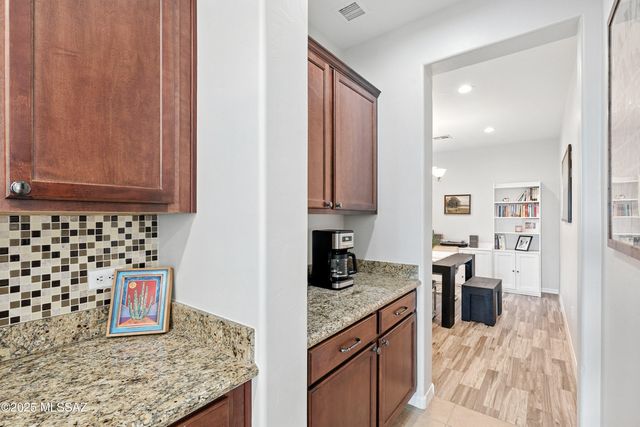 3501 W Tailfeather Drive, Marana, AZ 85658