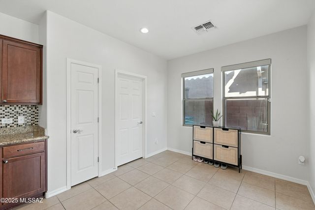 3501 W Tailfeather Drive, Marana, AZ 85658