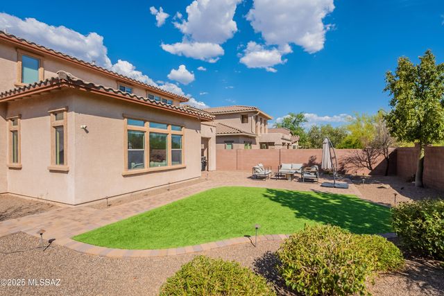 3501 W Tailfeather Drive, Marana, AZ 85658