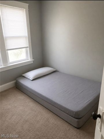 661 E 127th Street, Cleveland, OH 44108