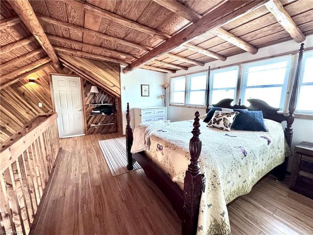 4681 Rockford Road, Dobson, NC 27017