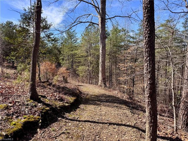 4681 Rockford Road, Dobson, NC 27017