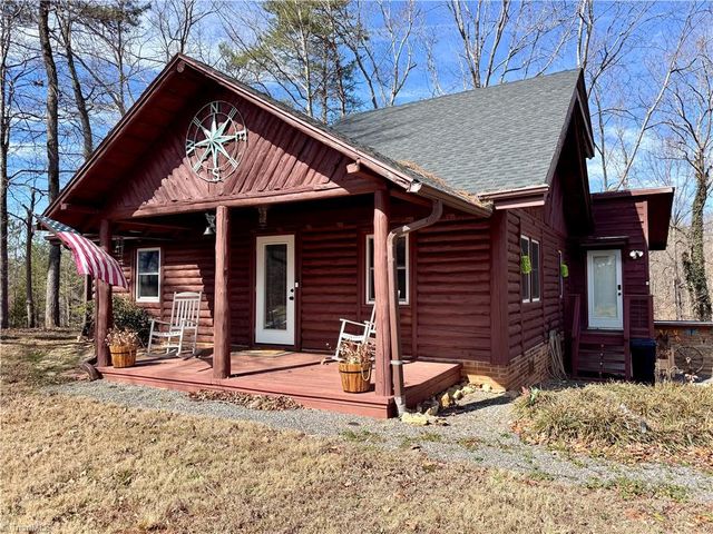 4681 Rockford Road, Dobson, NC 27017