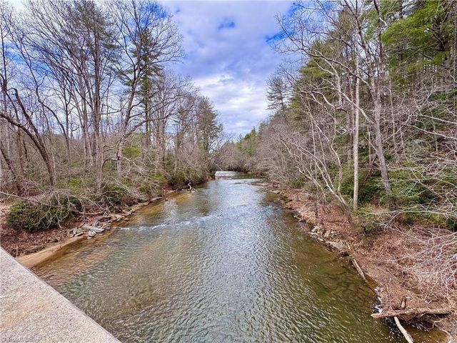 4681 Rockford Road, Dobson, NC 27017