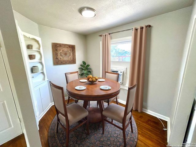 425 Maverick St Apt 5, San Antonio, TX 78212