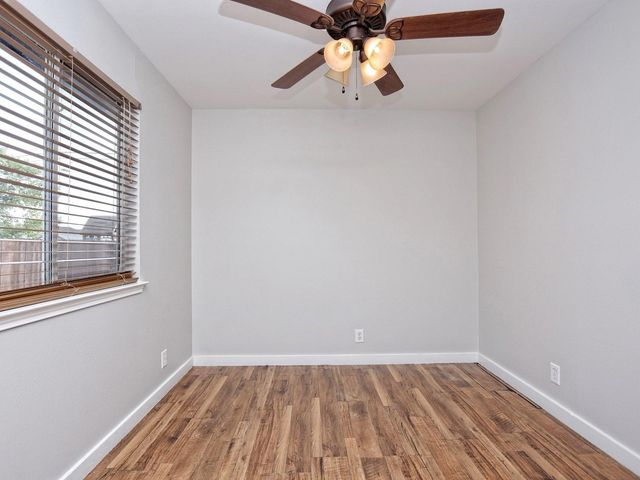 806 Red River LN, Leander, TX 78641