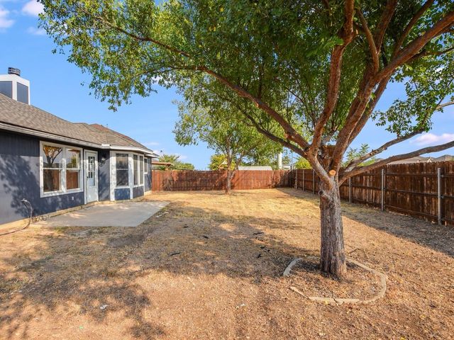 806 Red River LN, Leander, TX 78641