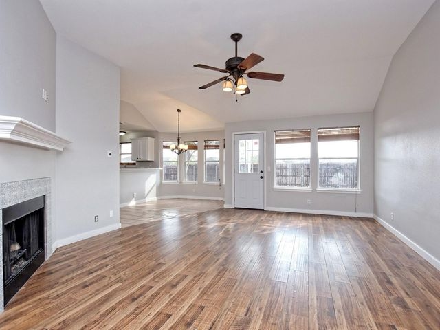 806 Red River LN, Leander, TX 78641