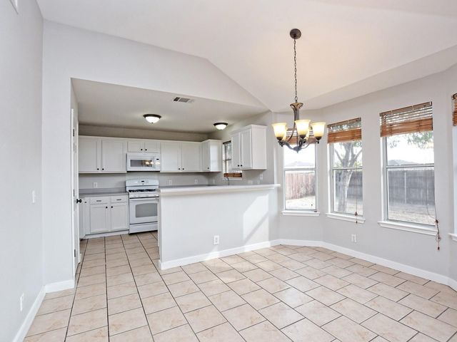 806 Red River LN, Leander, TX 78641