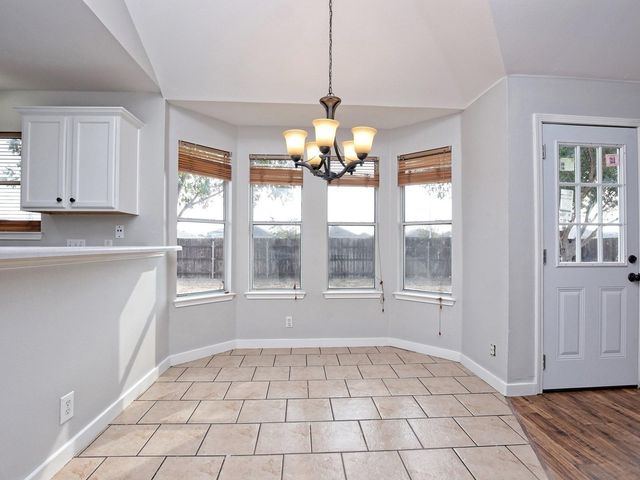 806 Red River LN, Leander, TX 78641