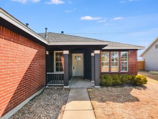 806 Red River LN, Leander, TX 78641