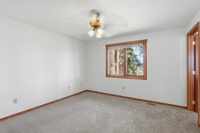 12504 N Fairview Rd, Mead, WA 99021