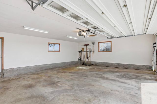 12504 N Fairview Rd, Mead, WA 99021
