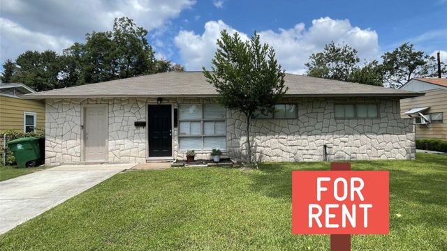5743 Beldart Street, Houston, TX 77033