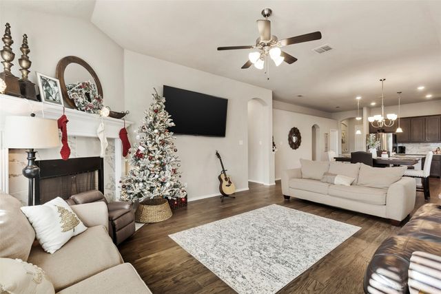 117 Cheryl Drive, Keene, TX 76059