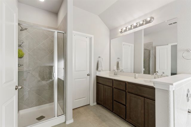 117 Cheryl Drive, Keene, TX 76059