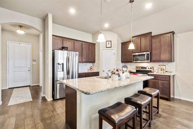 117 Cheryl Drive, Keene, TX 76059