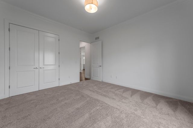 385 Weston Park, Lexington, KY 40515