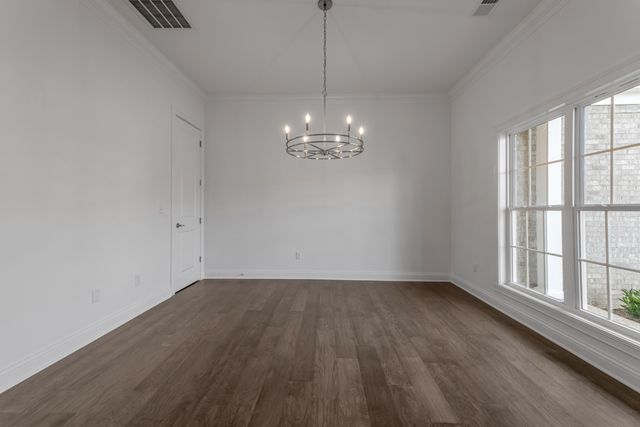 385 Weston Park, Lexington, KY 40515