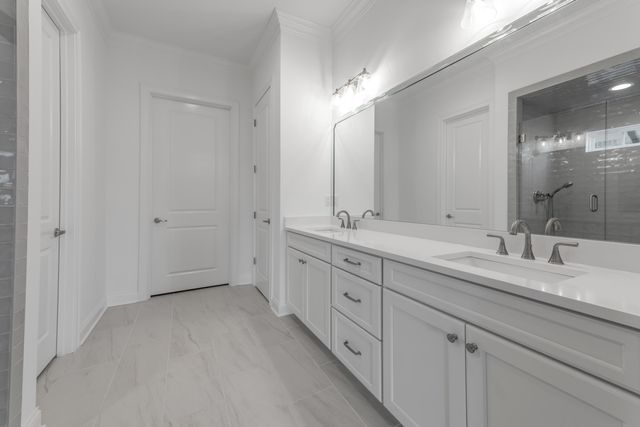 385 Weston Park, Lexington, KY 40515