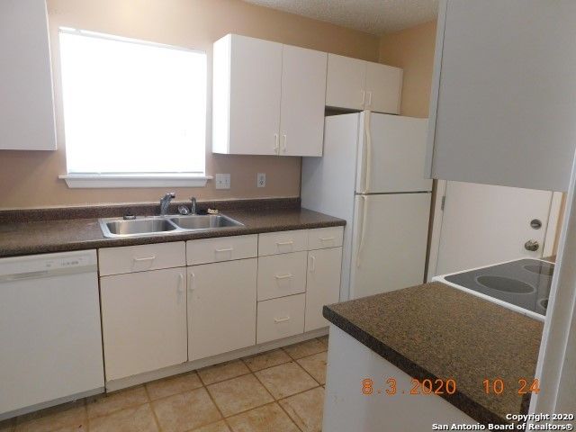 6818 HORWICH, San Antonio, TX 78239