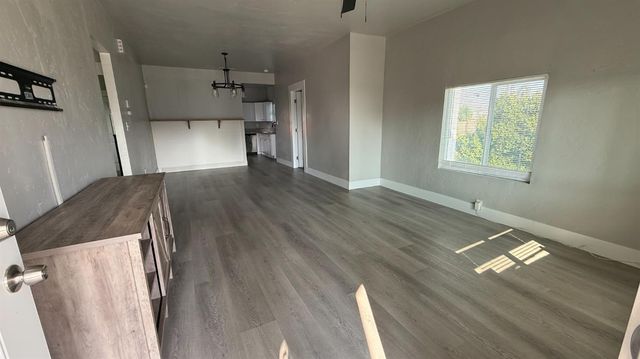 3769 E Mckenzie Avenue, Fresno, CA 93702