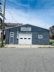 107 Arnold Street, Woonsocket, RI 02895