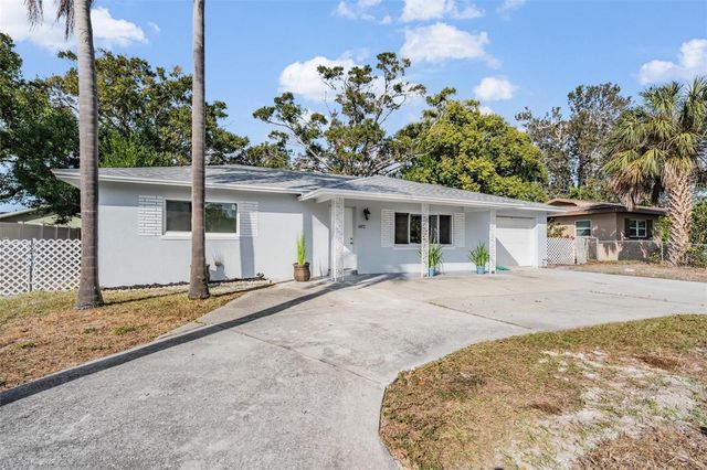 6472 113 STREET, Seminole, FL 33772