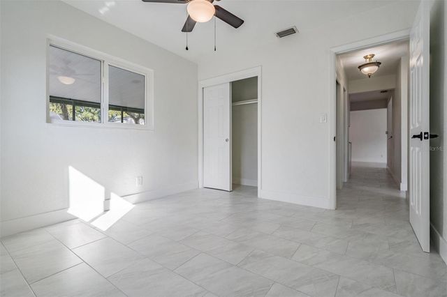 6472 113 STREET, Seminole, FL 33772