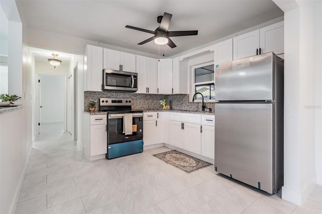 6472 113 STREET, Seminole, FL 33772