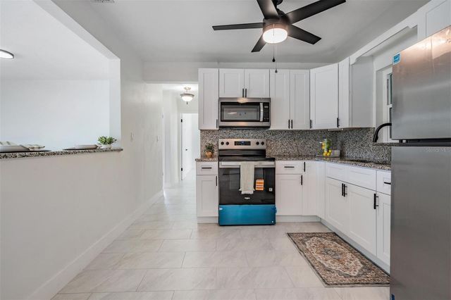 6472 113 STREET, Seminole, FL 33772