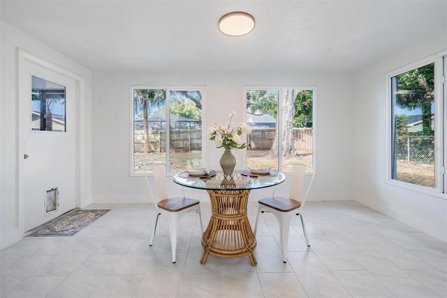 6472 113 STREET, Seminole, FL 33772