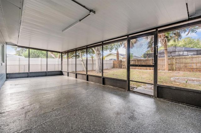 6472 113 STREET, Seminole, FL 33772