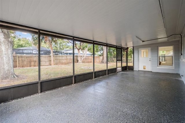 6472 113 STREET, Seminole, FL 33772