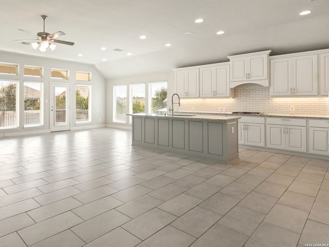 1154 THICKET LN, New Braunfels, TX 78132